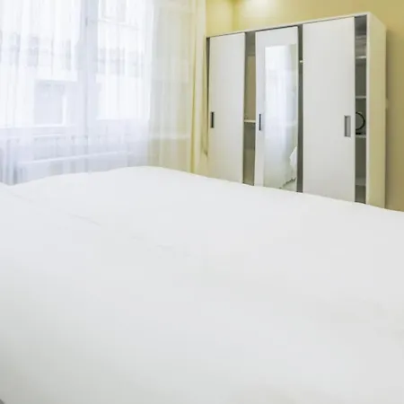 Flat Close To Shopping Malls In Kagithane * Istanbul
